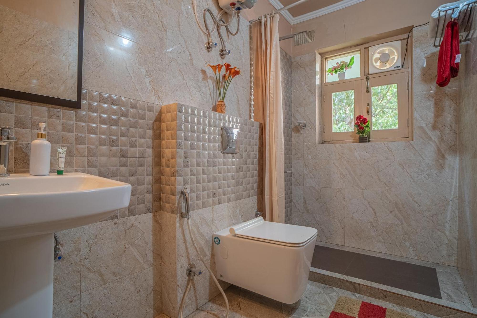 Vienna Forest Villa Нейнитал Екстериор снимка
