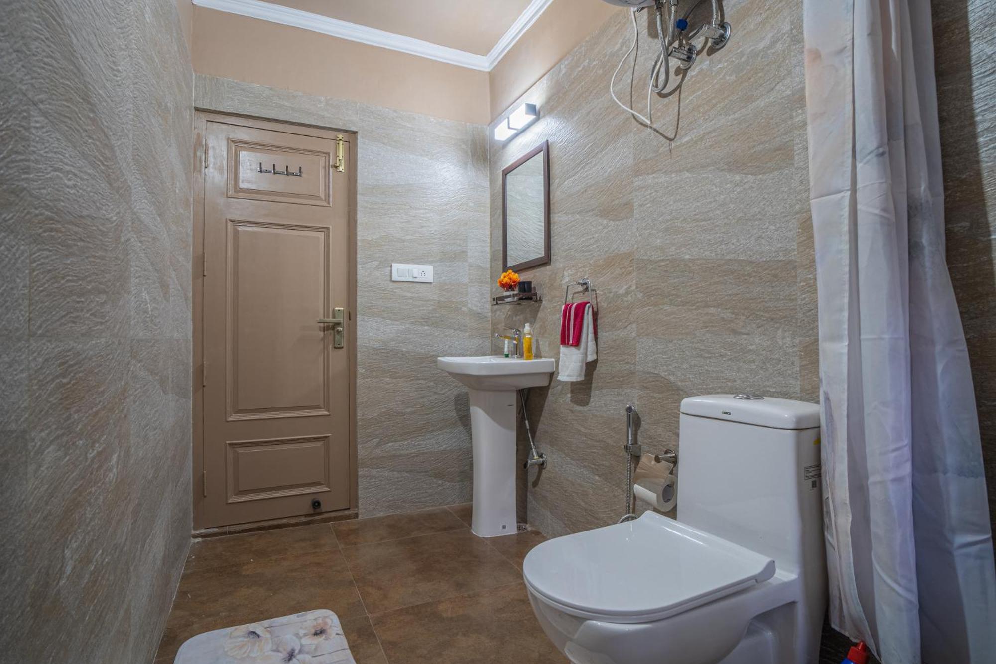 Vienna Forest Villa Нейнитал Екстериор снимка